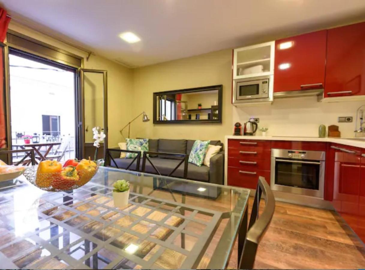 Ramblasrentals Cozy Renovated 2Br With Balcony Lift 20M Rambla - Parking - Wifi Барселона Екстер'єр фото