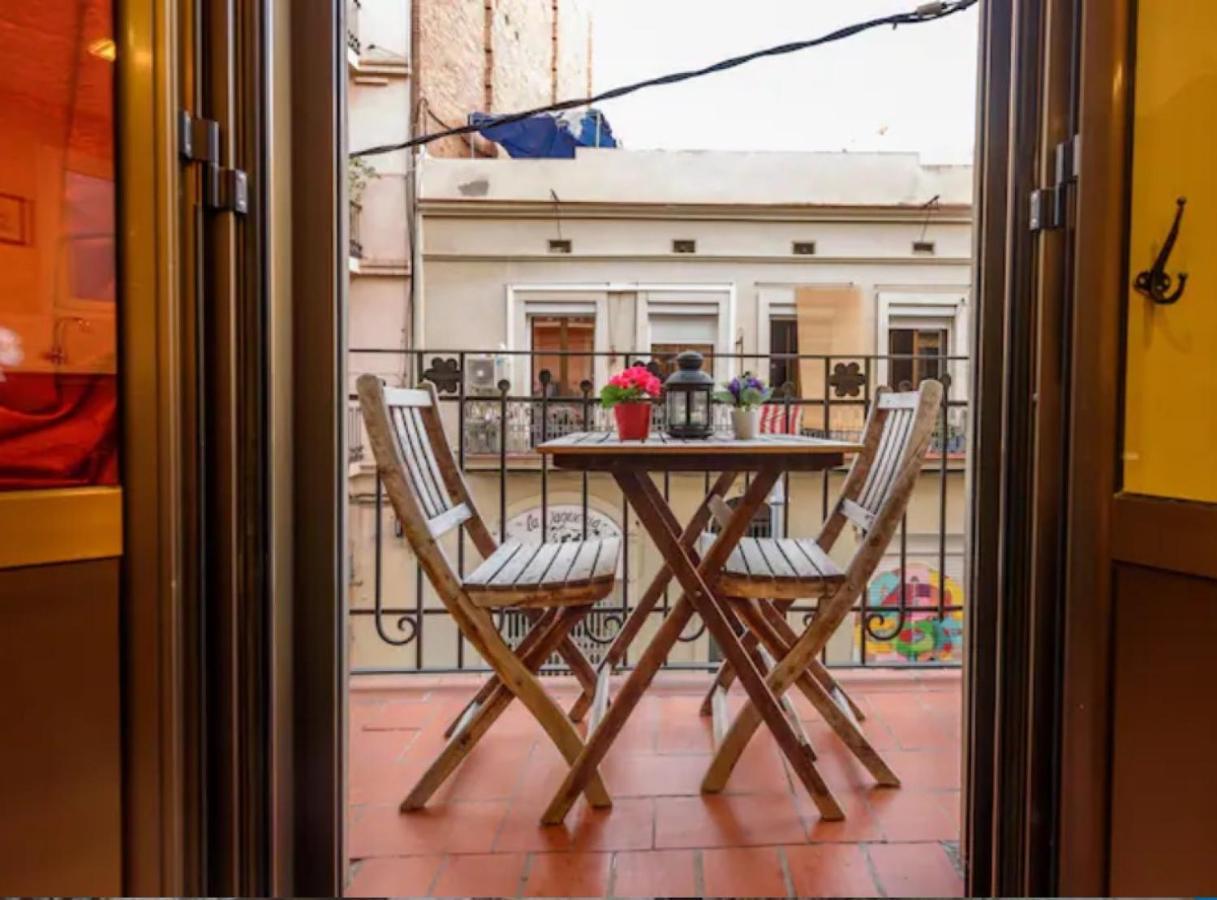 Ramblasrentals Cozy Renovated 2Br With Balcony Lift 20M Rambla - Parking - Wifi Барселона Екстер'єр фото