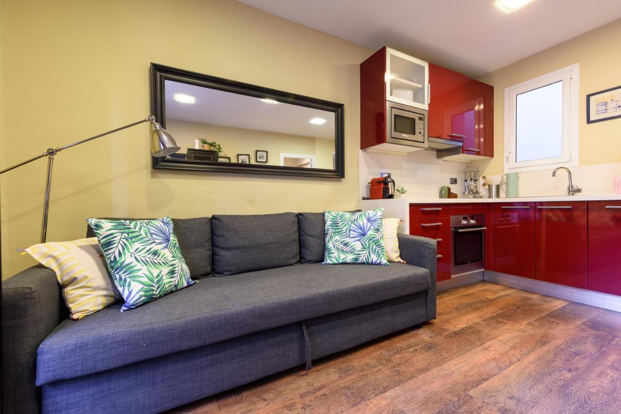 Ramblasrentals Cozy Renovated 2Br With Balcony Lift 20M Rambla - Parking - Wifi Барселона Екстер'єр фото