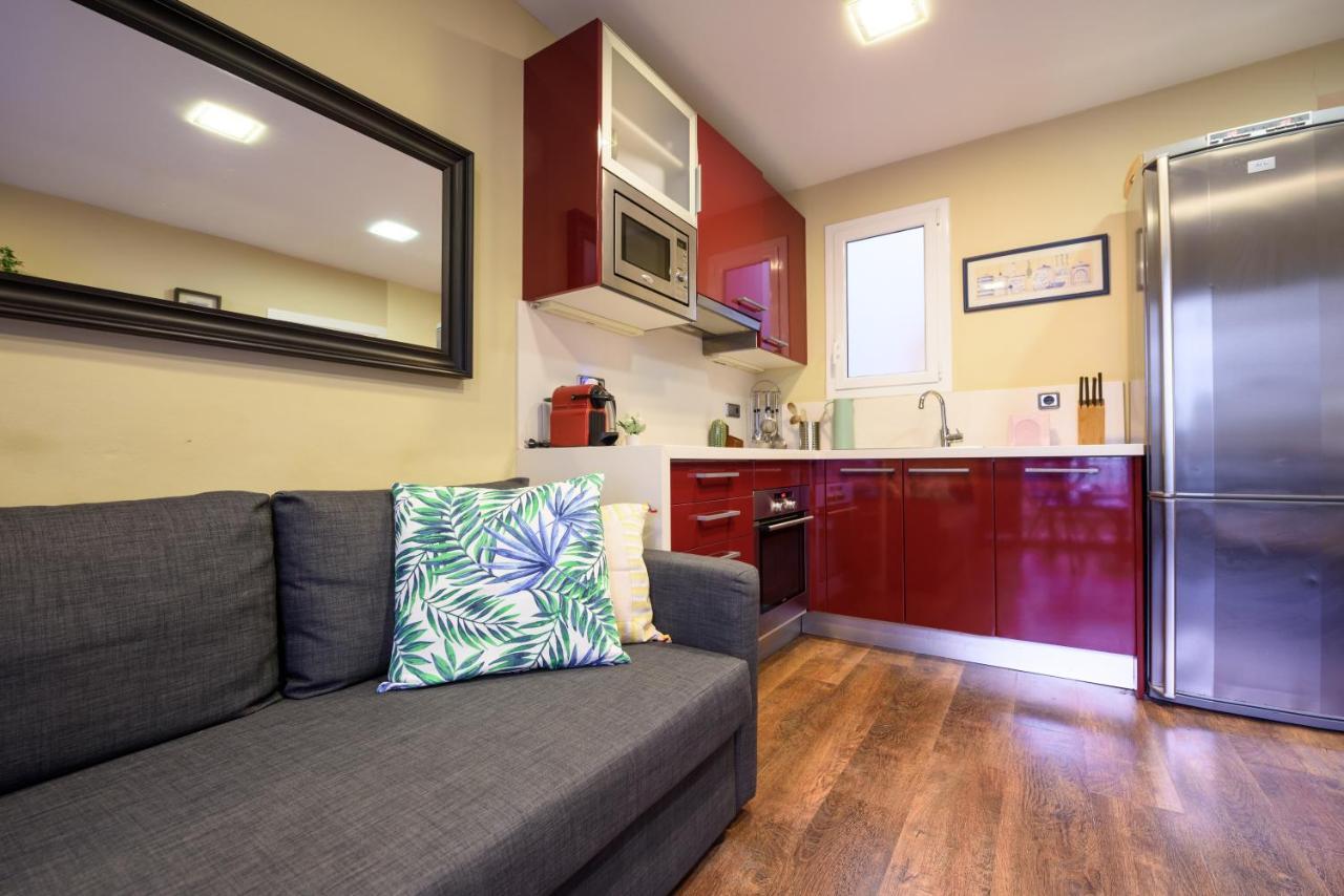 Ramblasrentals Cozy Renovated 2Br With Balcony Lift 20M Rambla - Parking - Wifi Барселона Екстер'єр фото